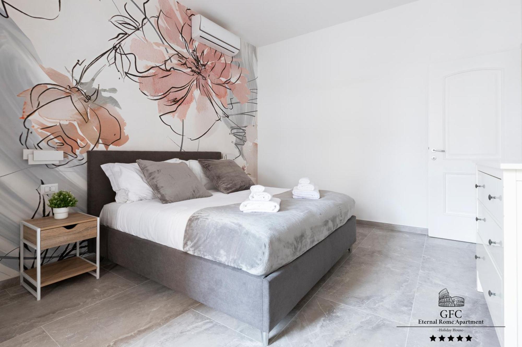 Apartment Gfc Eternal - 5min To Tiburtina Station Metrob, 2 Bathrooms, Terrace, A-c