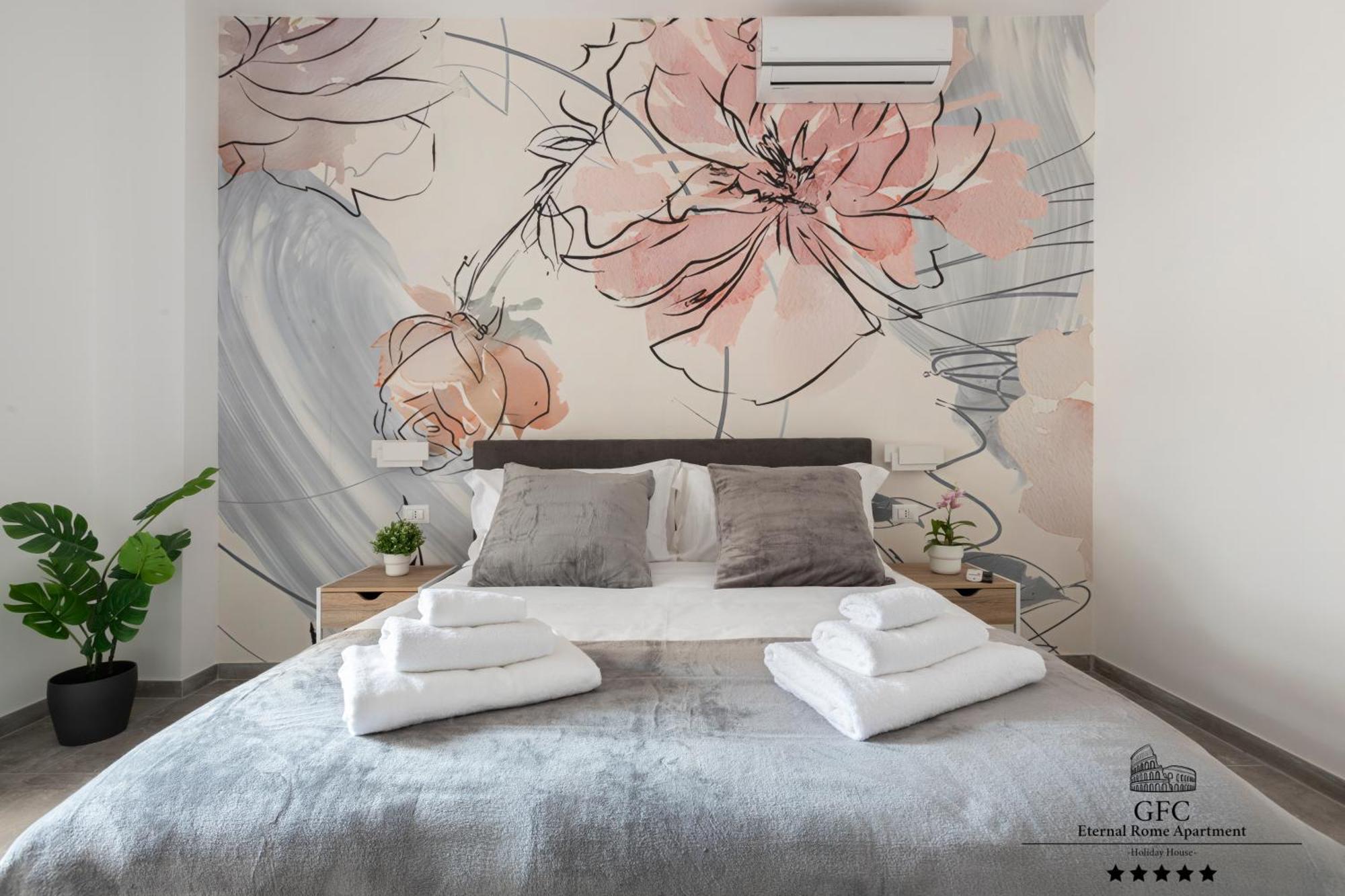 Apartment Gfc Eternal - 5min To Tiburtina Station Metrob, 2 Bathrooms, Terrace, A-c *