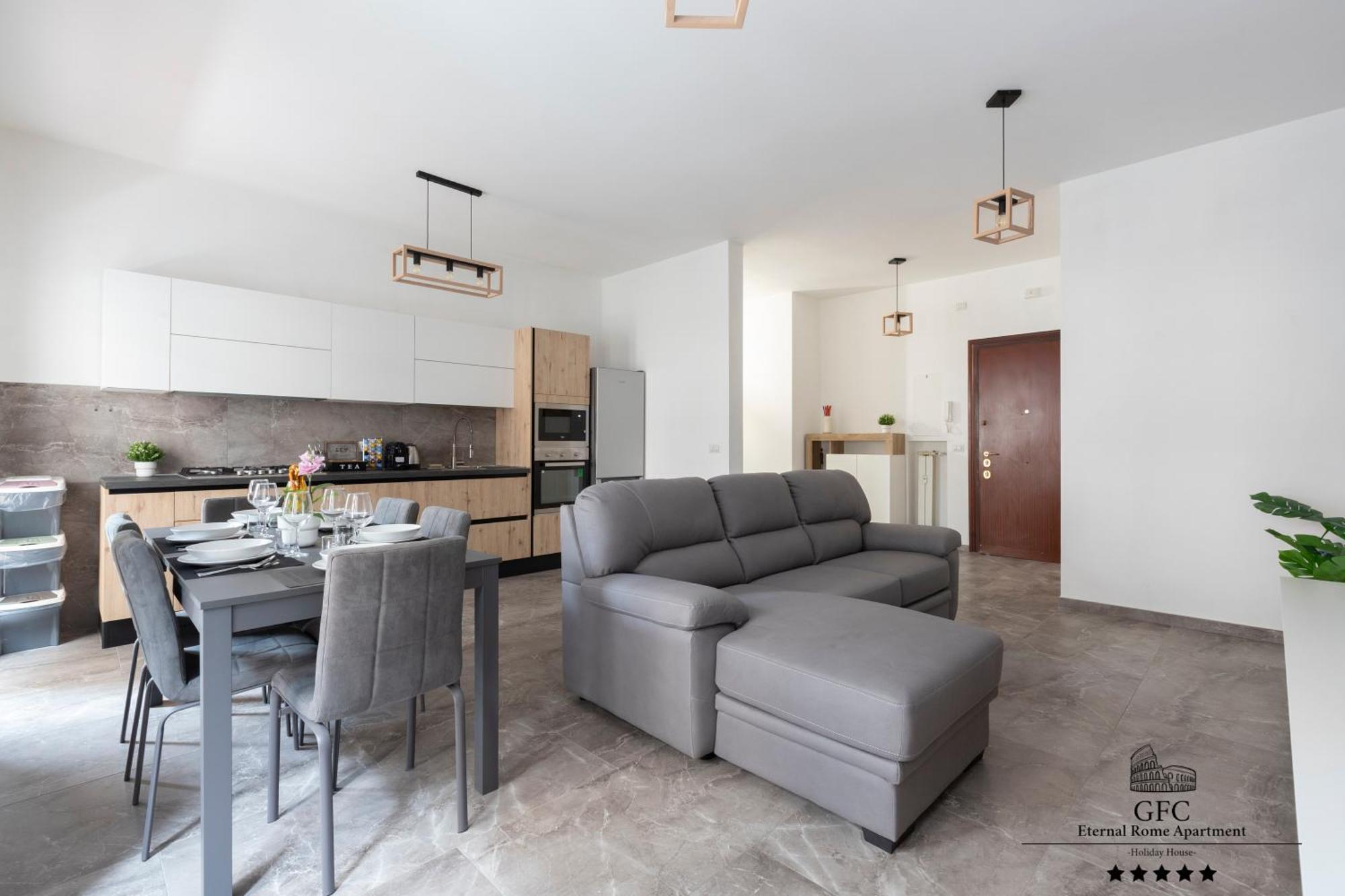 Apartment Gfc Eternal - 5min To Tiburtina Station Metrob, 2 Bathrooms, Terrace, A-c *